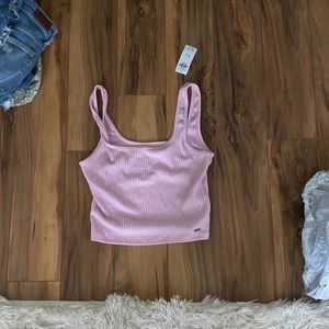 Ribbed Hollister Crop top